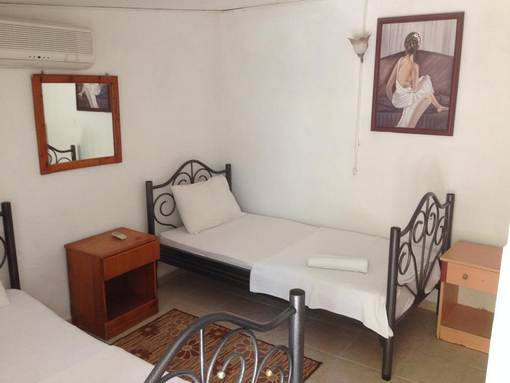 Ferah Hostel Monica'S Place Фетхие Экстерьер фото