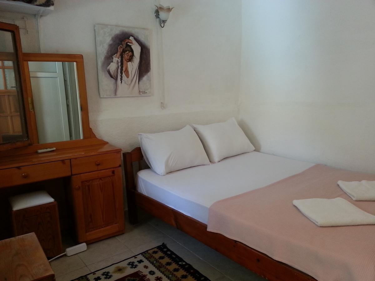 Ferah Hostel Monica'S Place Фетхие Номер фото