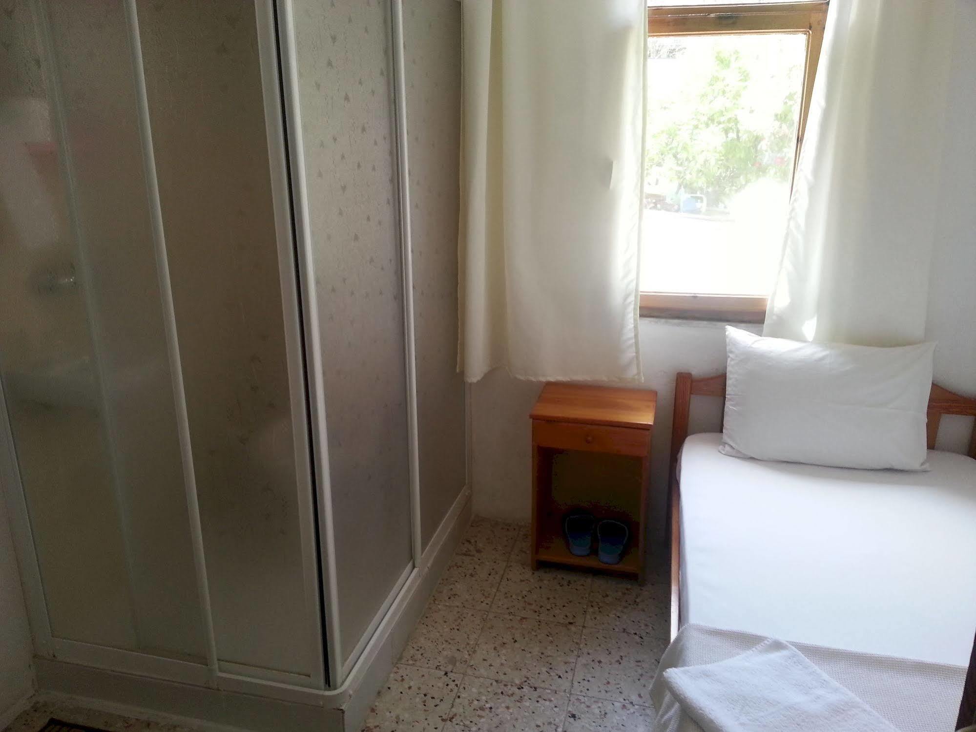 Ferah Hostel Monica'S Place Фетхие Экстерьер фото